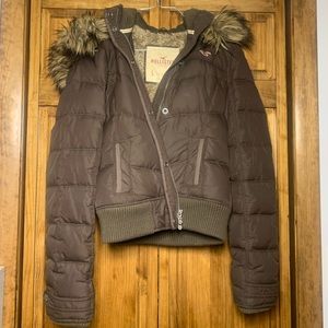 Cropped Brown Puffer Jacket